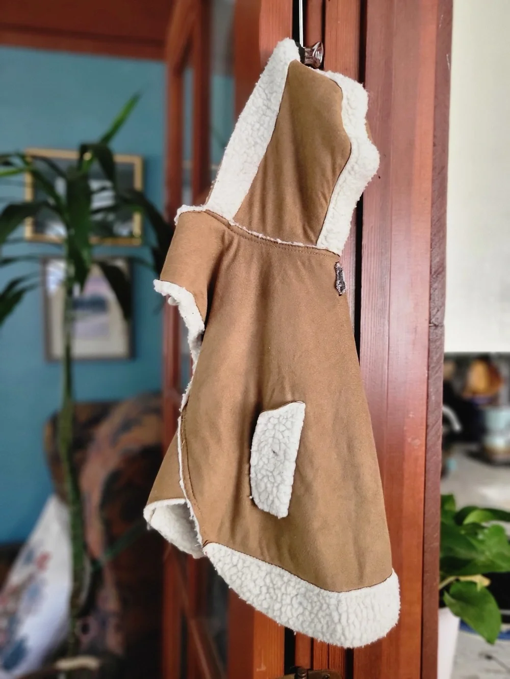 Kensington Kennel Club Hooded Sherpa Dog Coat Tan NWOT